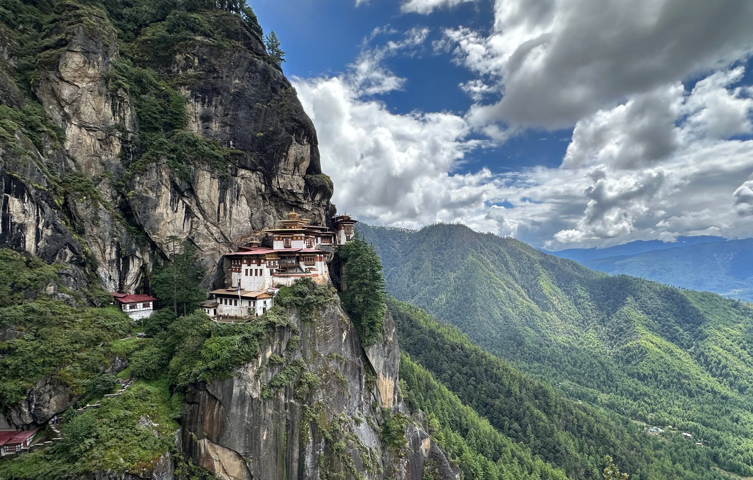 Mon - Bhutan